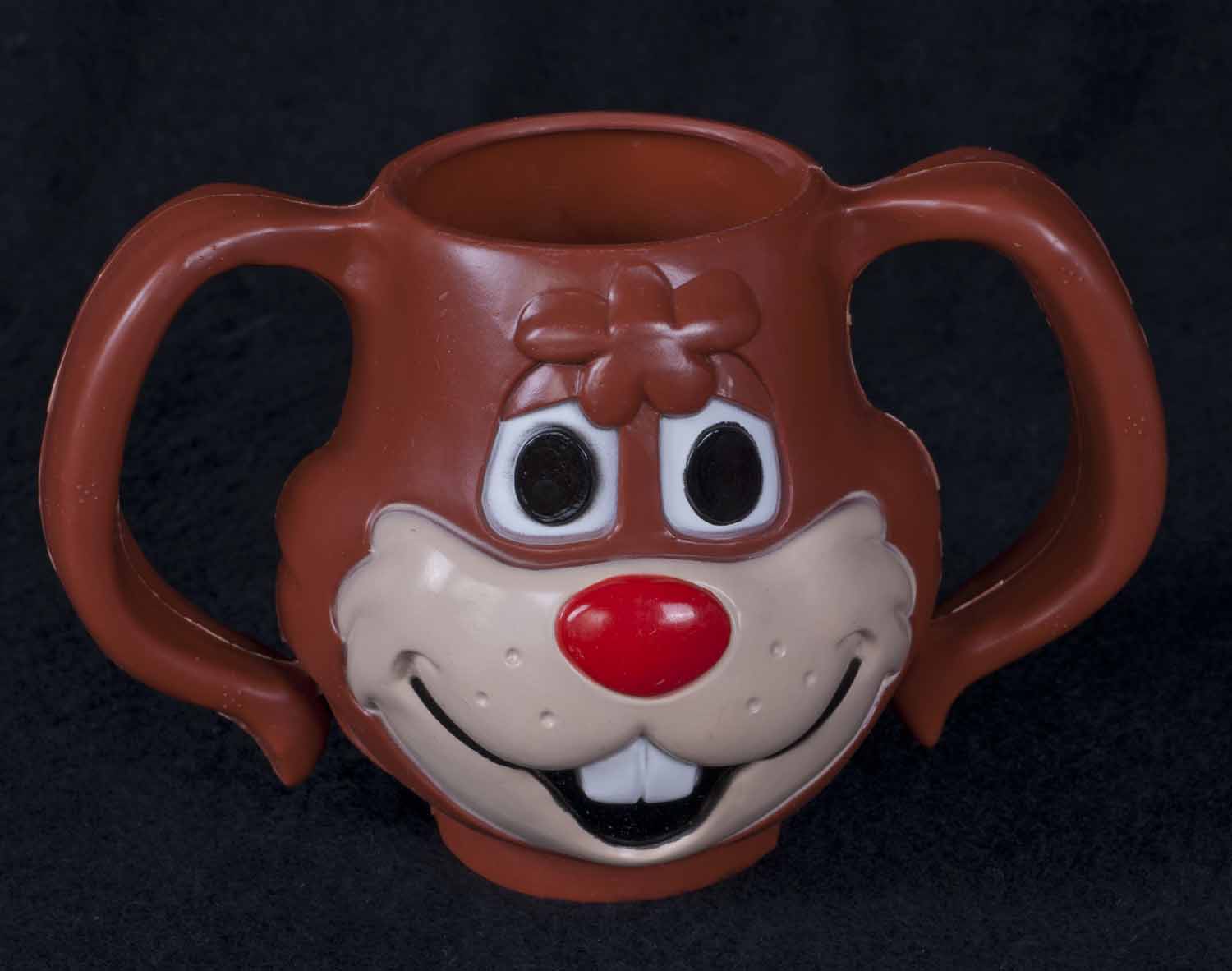 http://www.peaydesigns.com/images/Coffee%20Mug%20-%20Nestle%20Quik%20-%20Rabbit%20-%20Plastic.jpg