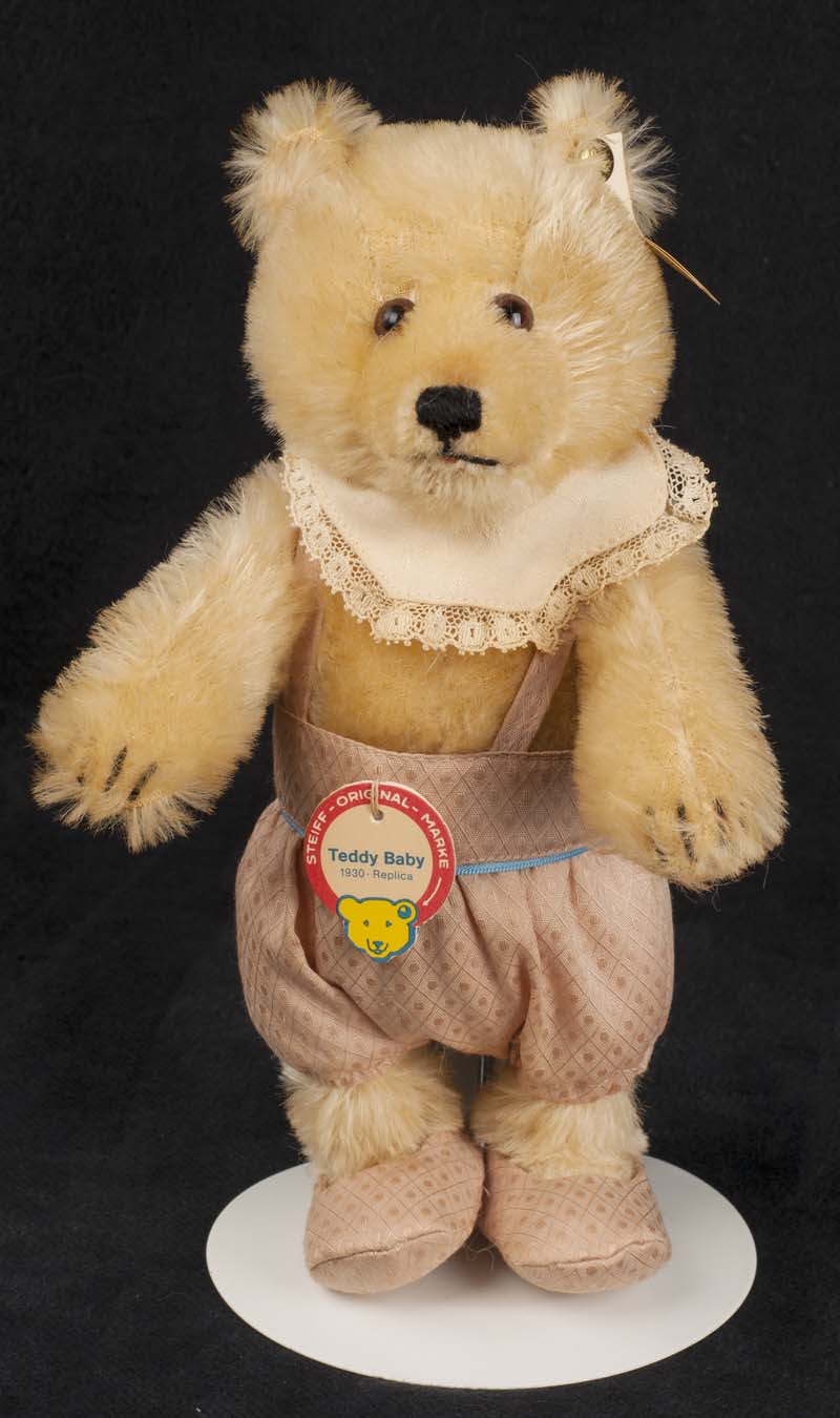 Steiff-teddy-bears  Teddy bear, Teddy bear cartoon, Vintage teddy bears